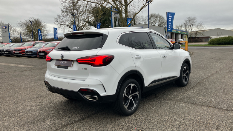 MG HS 1.5 T-GDI Trophy 5dr DCT Petrol Hatchback